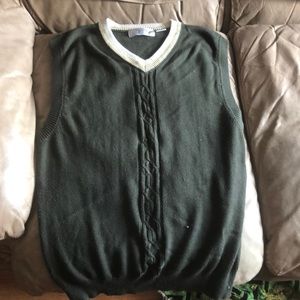 Sweater vest